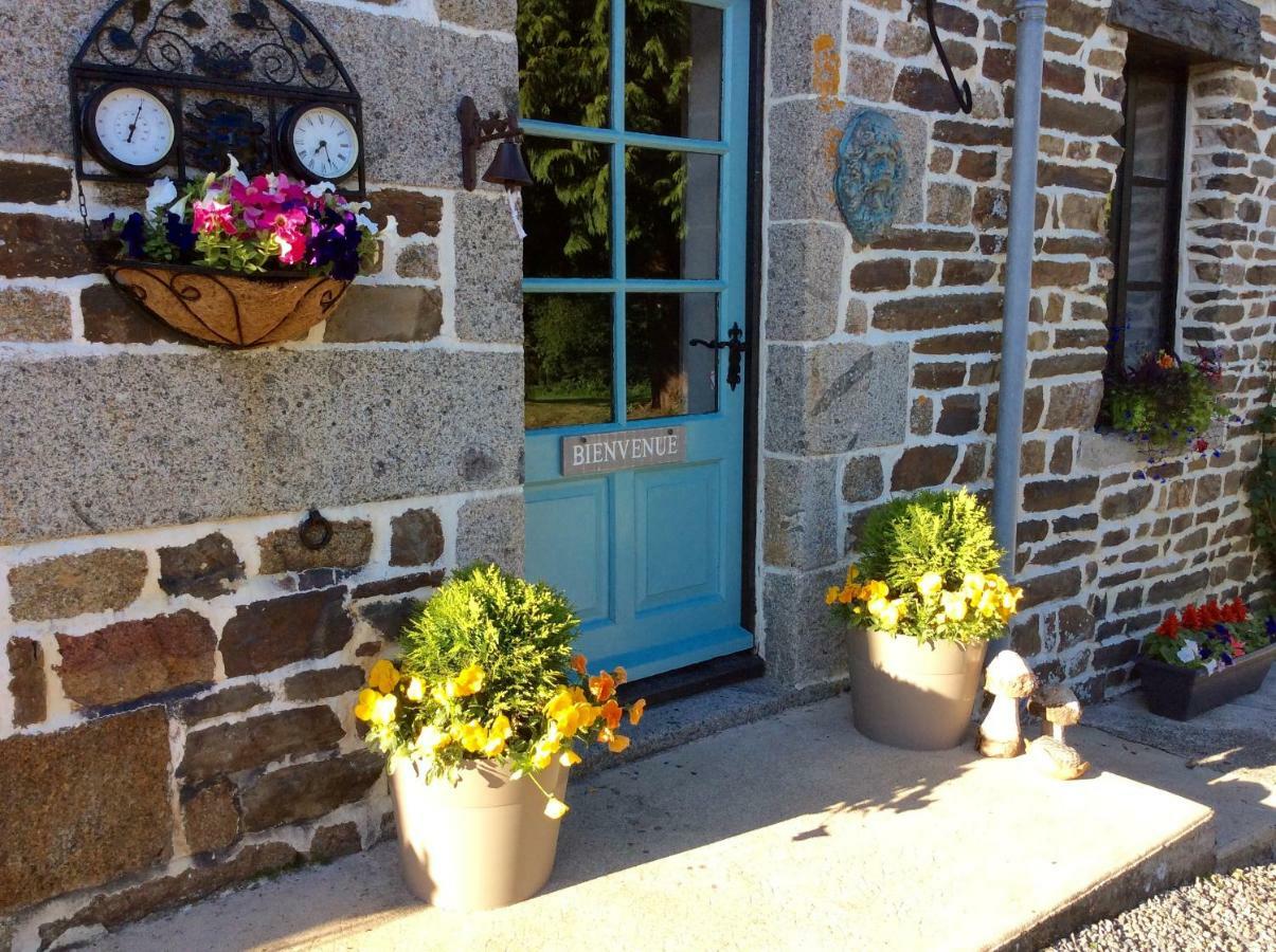 Maison Mai Or La Petite Maison Mai Or La Petite Grange Or All Three La Chapelle-Urée 외부 사진